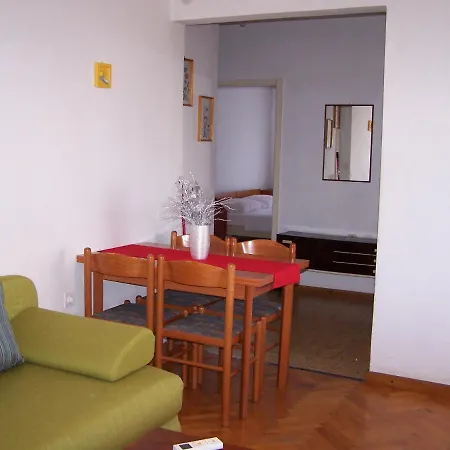 Apartments Sestan Novalja Exterior photo