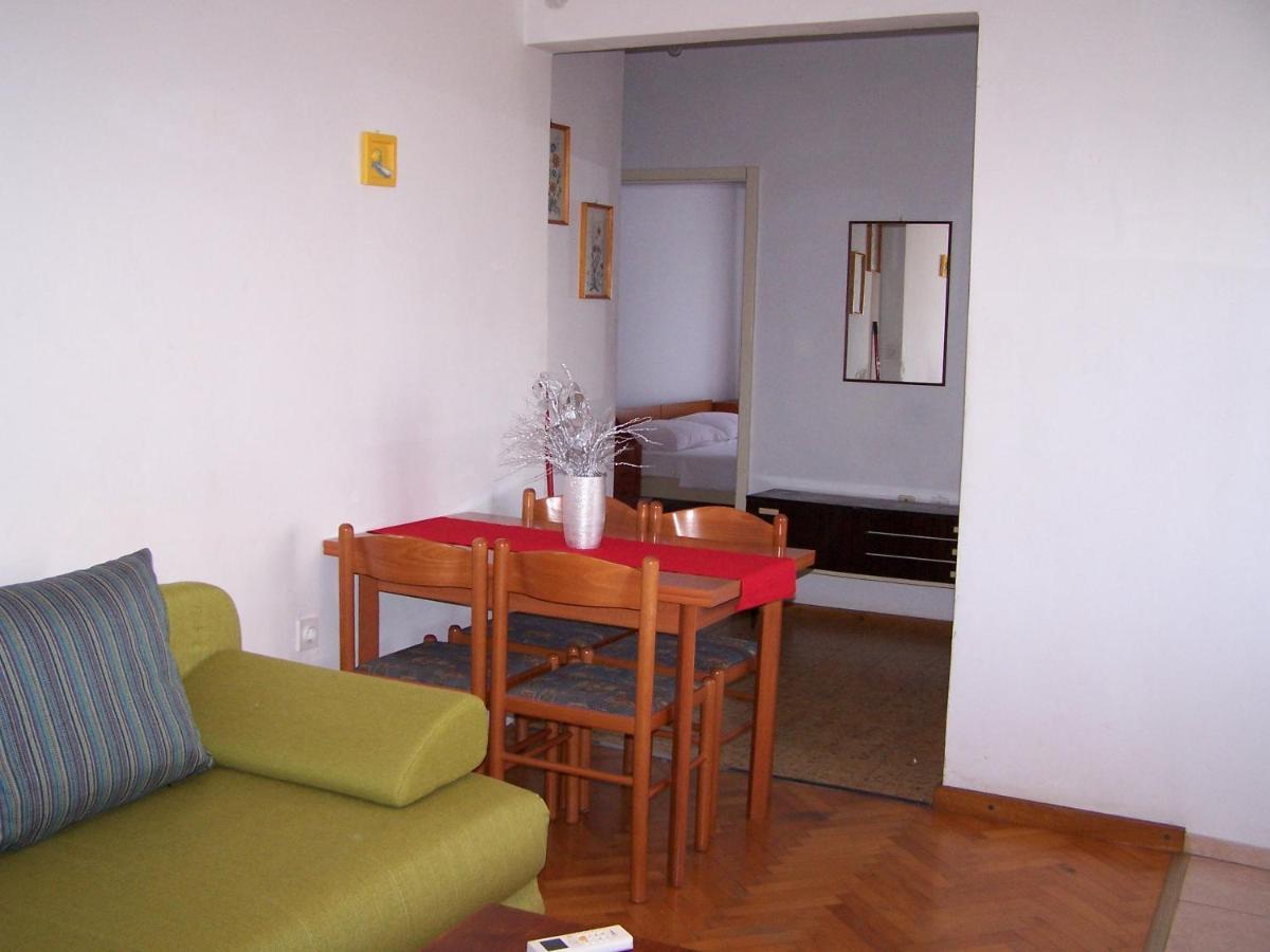 Apartment Sestan *