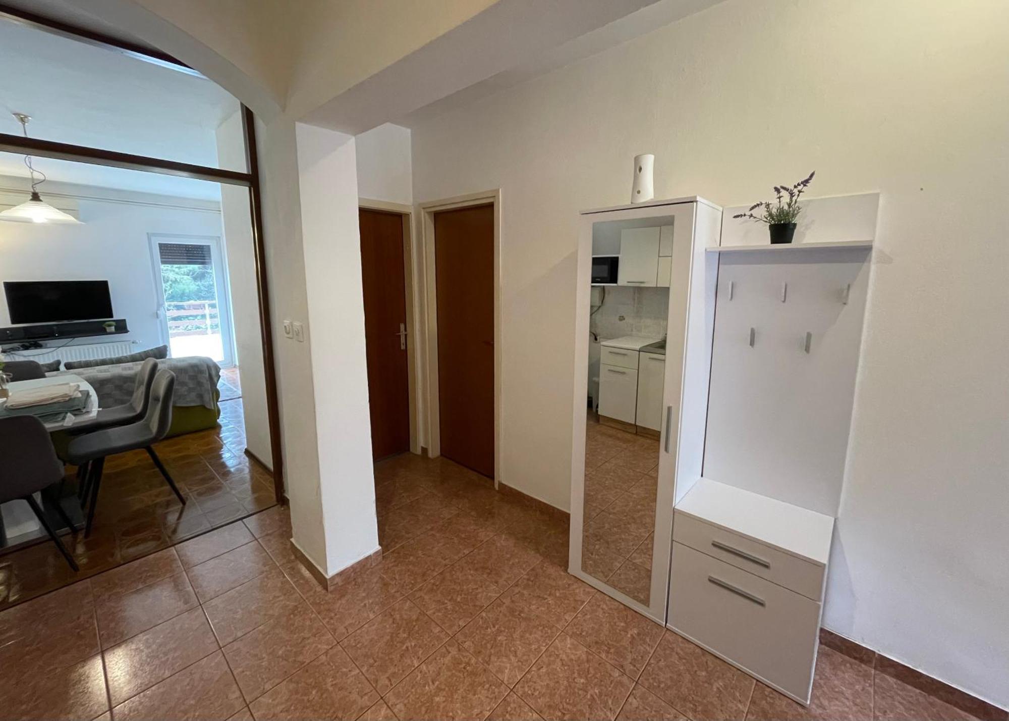 Sestan Apartment Novalja