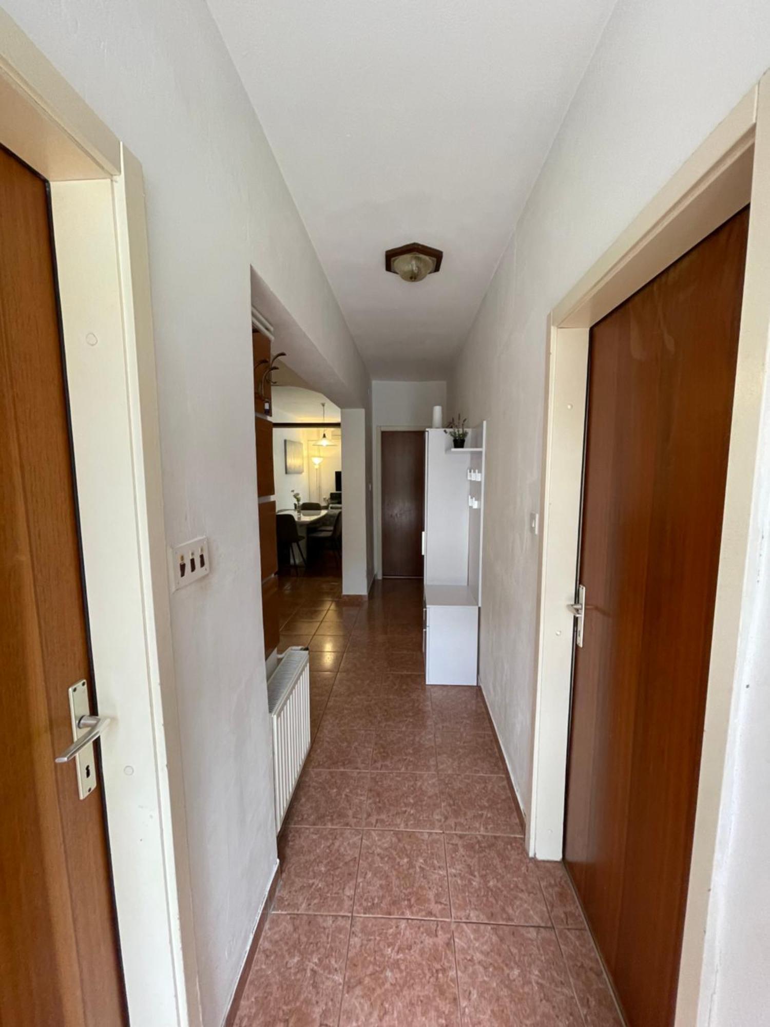 Sestan Apartment Novalja