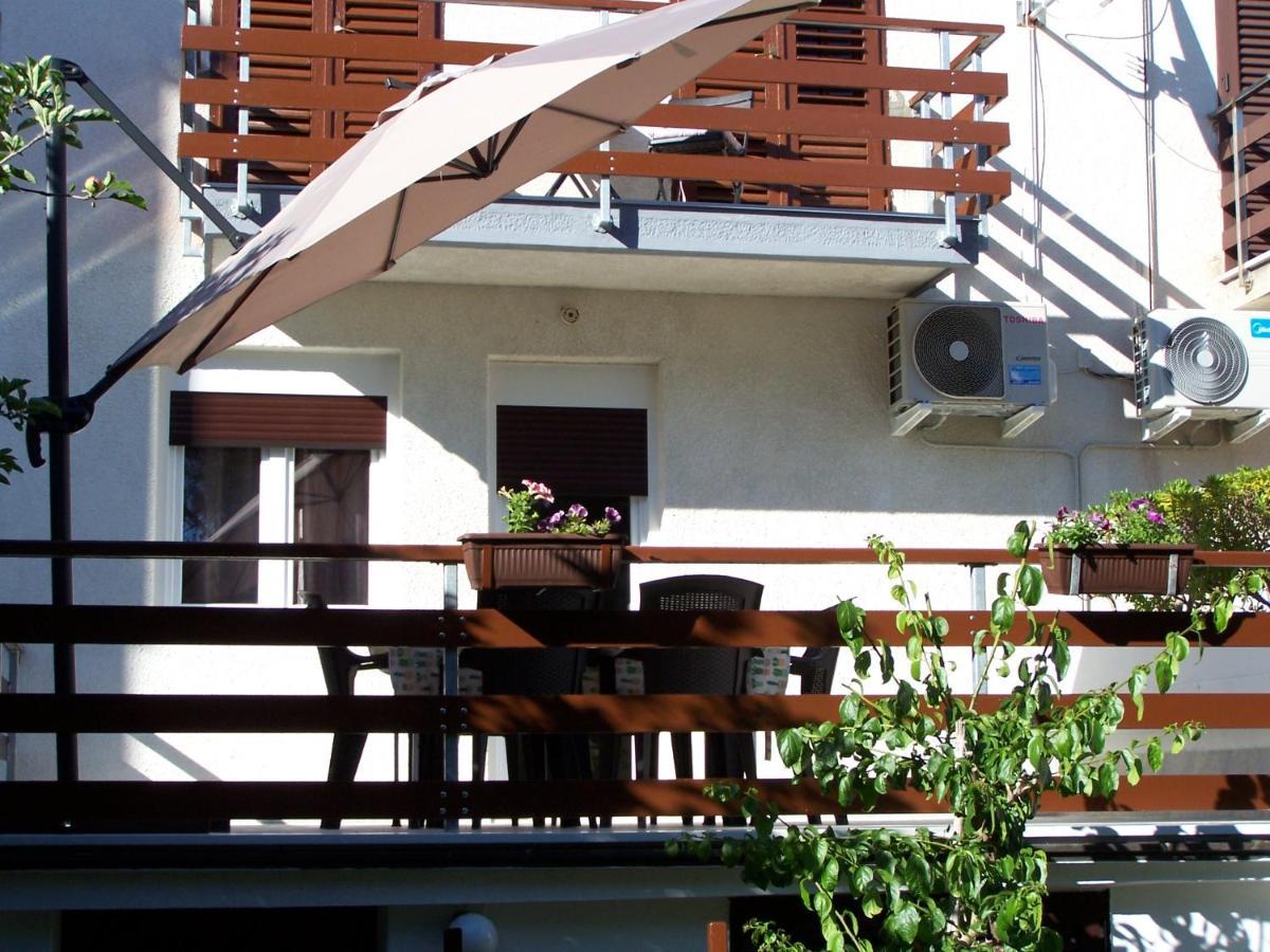 Apartment Sestan